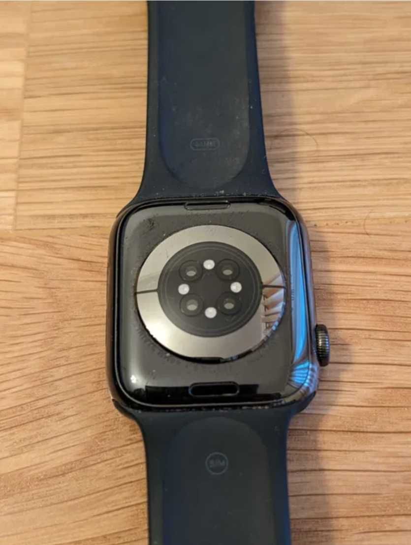 Apple Watch Series 6 (versão 44mm)