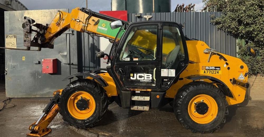 Телескопічний навантажувач 535-125 HiViz