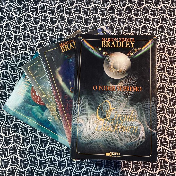 O Poder Supremo (4 vols.) - Marion Zimmer Bradley