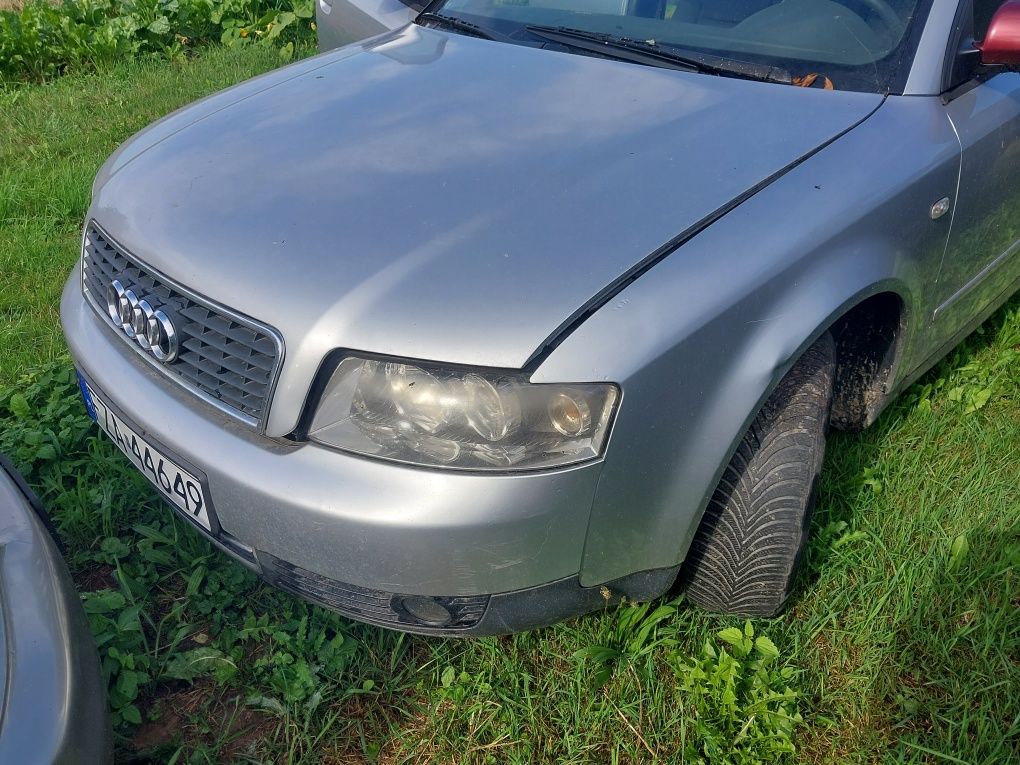 Audi a4 b6 1.9 tdi 130km silnik skrzynia drzwi maska Lampa szyba