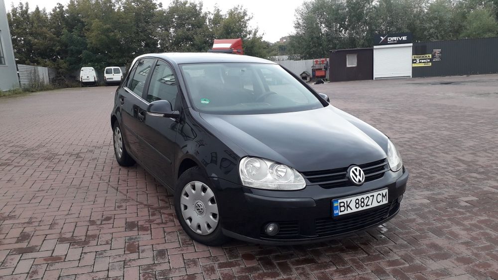 Продам VW GOLF 5