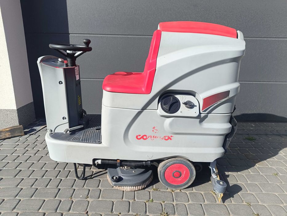 Szorowarka /Maszyna czyszcząca Comac  Innowa 75B