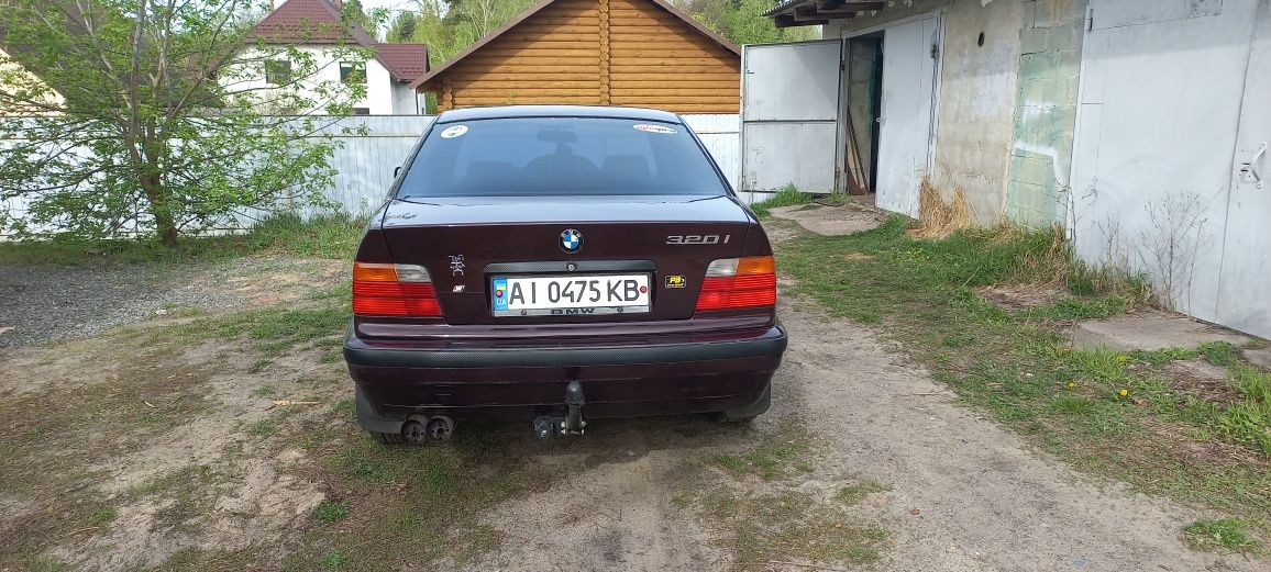 Продам  BMW e36 м50б20 без ванос.