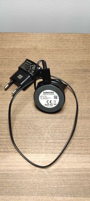 SAMSUNG Galaxy Watch SM-R800