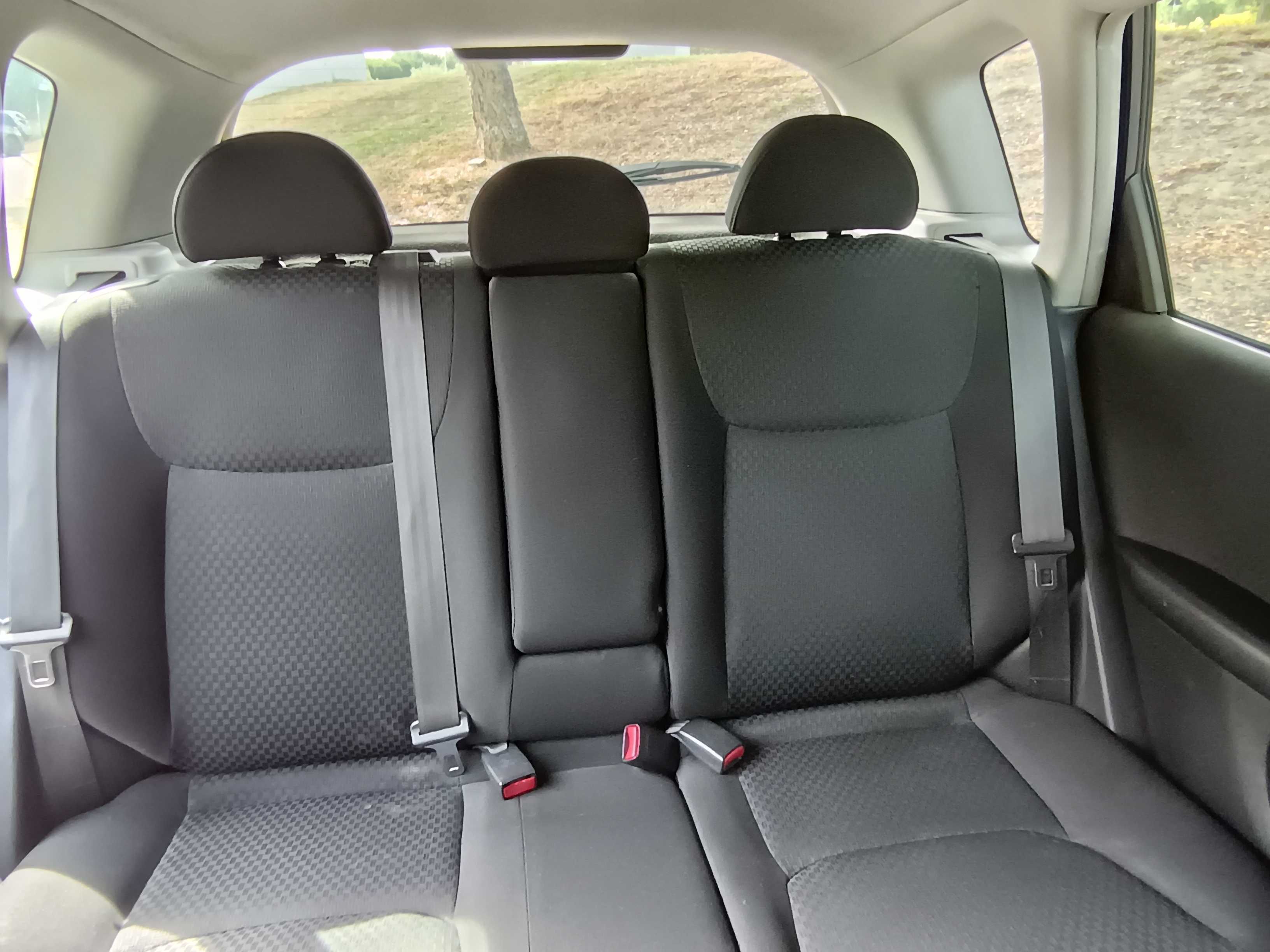 Honda Civic 1.7 CTDi ES
Usado · Outubro · 2002 · Negociável