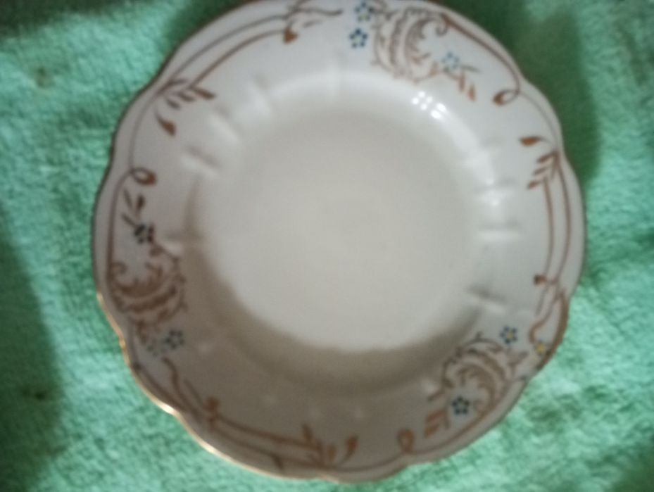 Блюда  блюдця пиріжкові