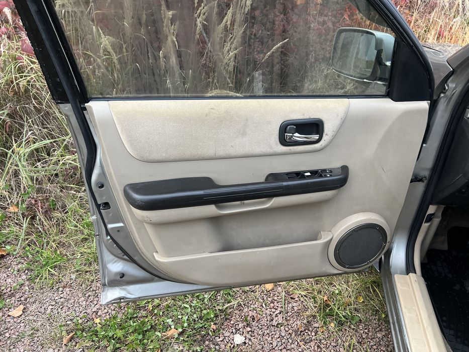 Nissan Xtrail 2.2дизель 4х4