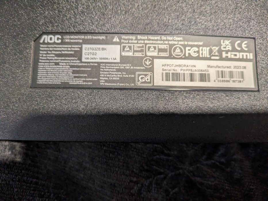 Komputer gamingowy w zastawie z monitorem