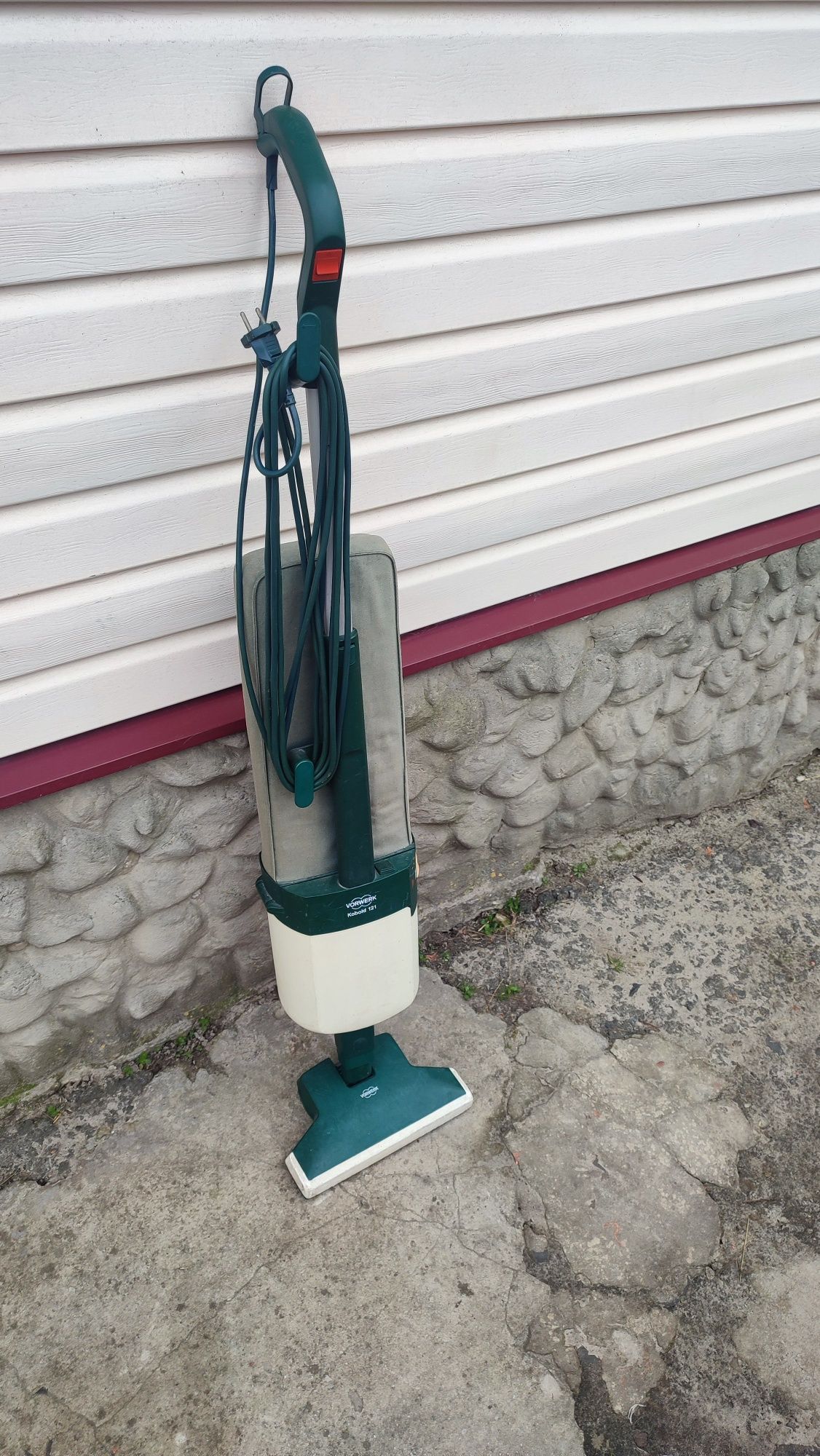 Пилосос VORWERK 121