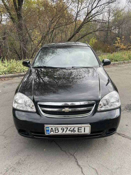 Chevrolet lacetti 2012 рік.в рідній фарбі.