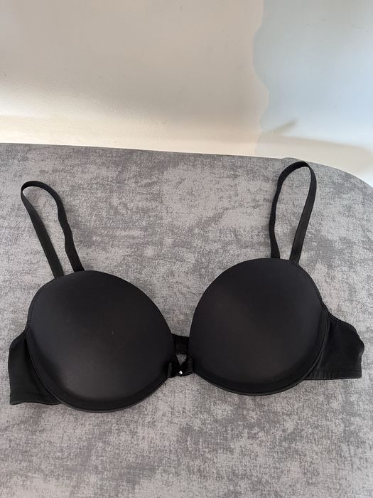 Бюстгальтер ліфчик чорний