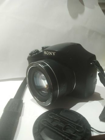 Máquina fotográfica Sony Cyber-shot dsc-h300