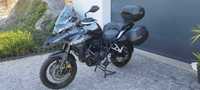 Benelli TRK 502X (com conjunto de 3 malas)