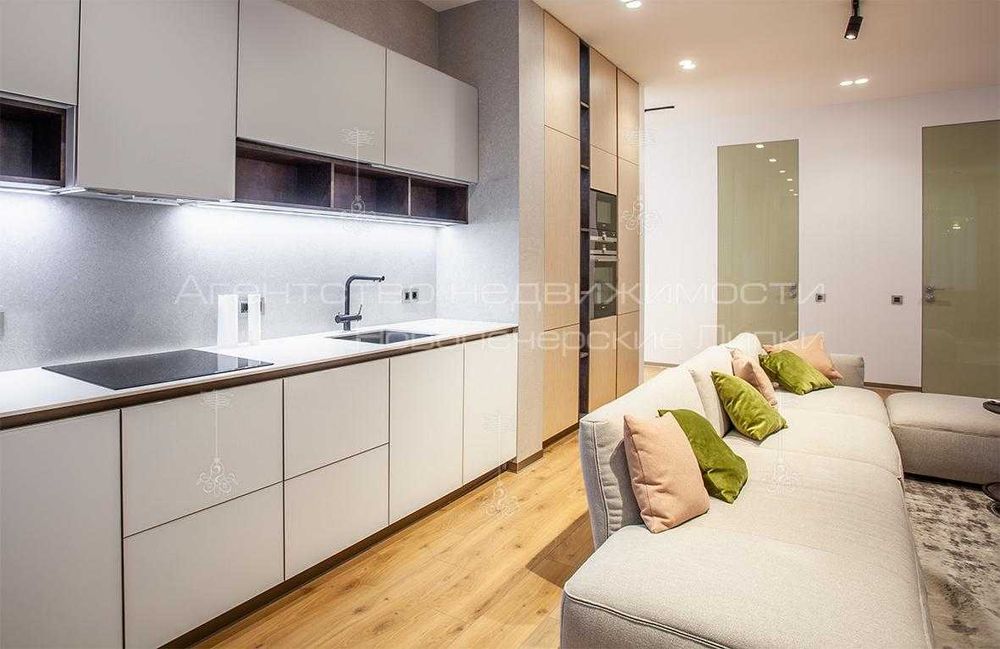 Верхогляда 11, Новопечерські липки, 115м2, Ремонт, Центр, Печерськ