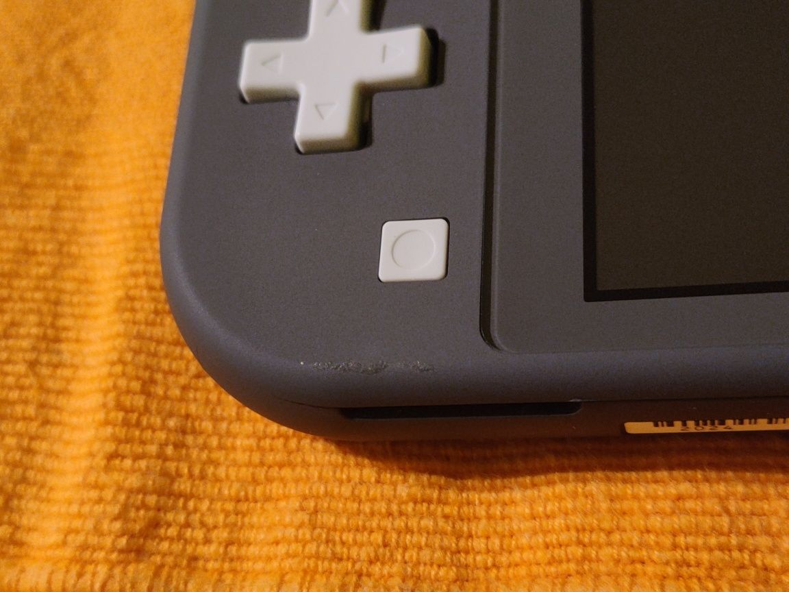 Nintendo Switch Lite 2024 szary + gratisy