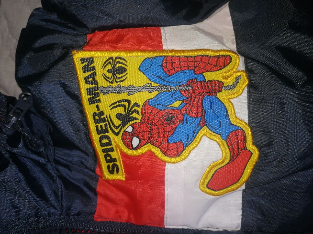 JAK NOWA lekka kurtka Spider-man Marvel r. 98