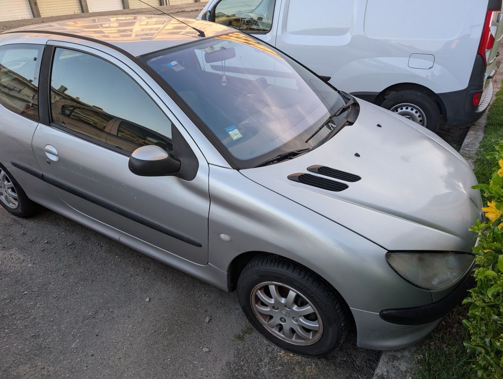 Peugeot 206, Gasóleo, 400000km, 2002.
