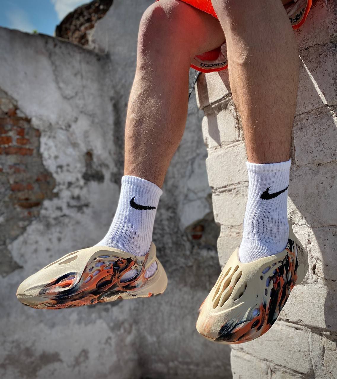 Чоловічі літні кросівки Yeezy Foam Runner beige orange (no logo)