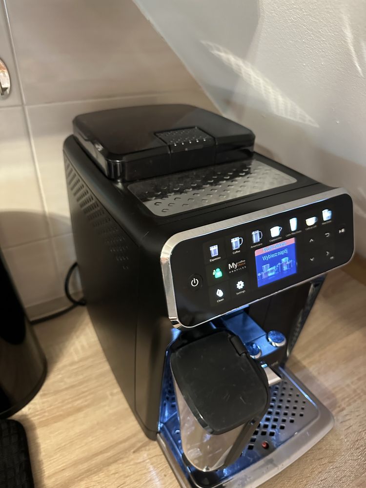 Ekspres Philips Lattego 5400