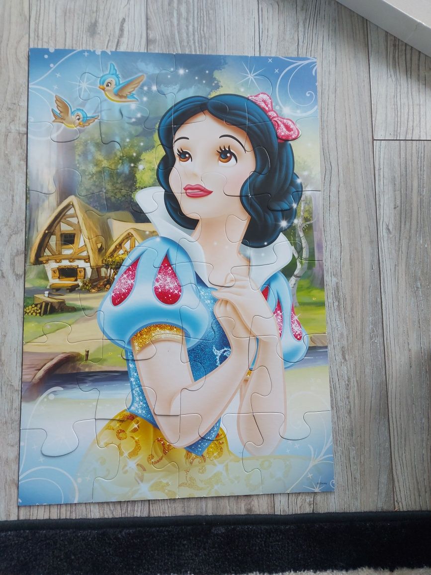 Puzzle Maxi Królewna Śnieżka