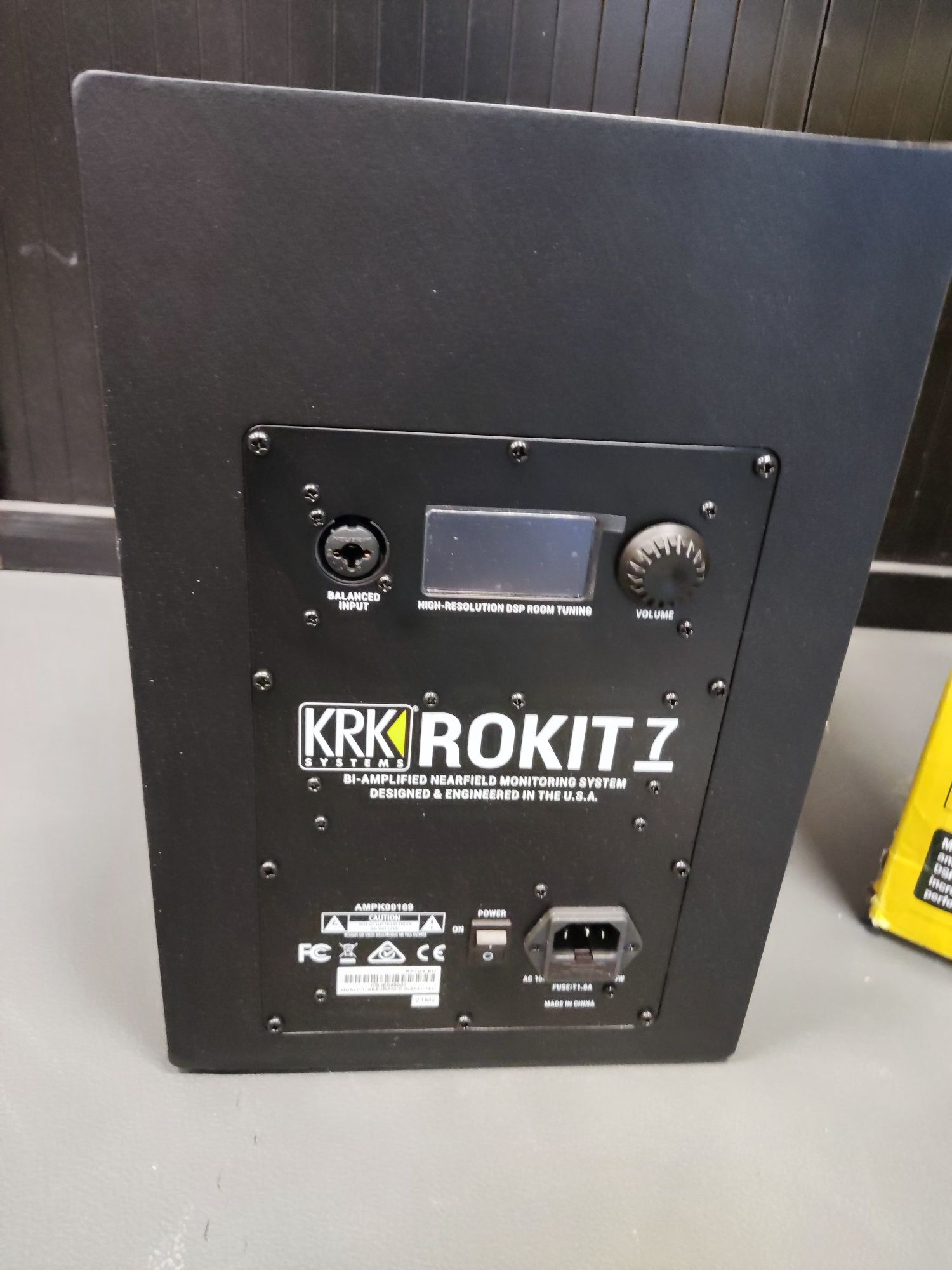KRK Rokit 7, G4 aktywny monitor studyjny
