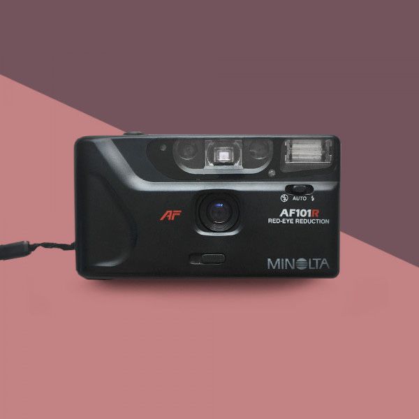 Фотоапарат фотокамера Minolta AF 101R оригінальний  чохол