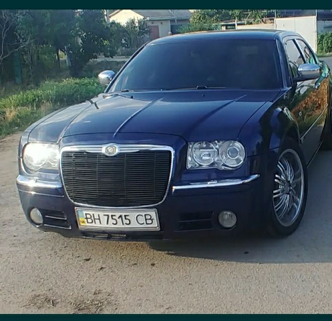 Продам CHRYSLER 300C