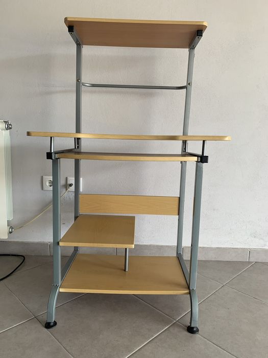 Secretaria de madeira