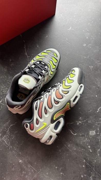 Nike Air Max Plus Drift “Light Silver/Volt” r. 39 Nowe, oryginalne
