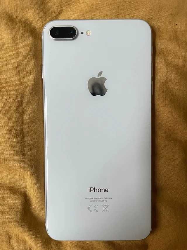 Apple iPhone 8 Plus silver 64GB bateria 100%