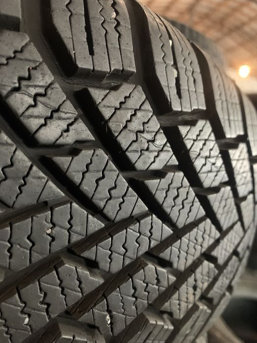 Шини б/у зима 225/50 R17 Continental WinterContact TS860