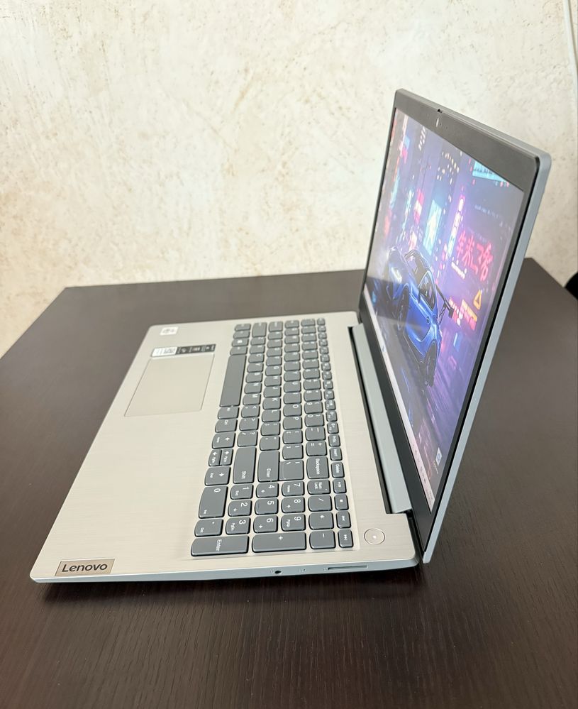 Lenovo IdeaPad 3 15IIL05 15.6“/ i3-1005G1/ 20GB/ 512GB SSD / Як новий