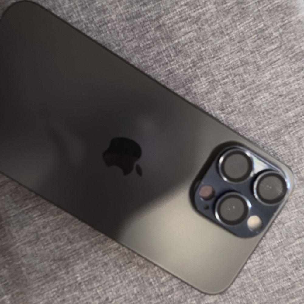 iPhone 15 Pro Max 512GB – Preto Titânio