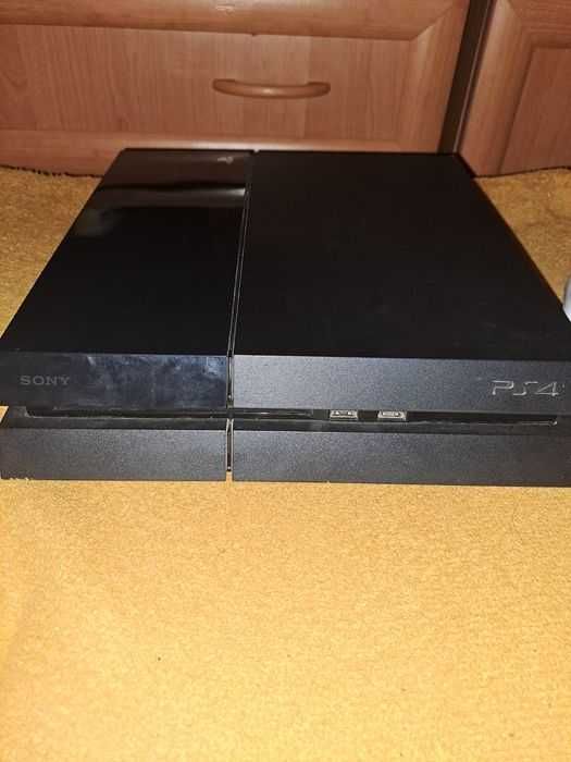 Playstation 4 fat