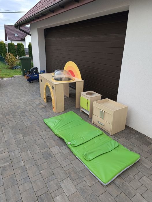 Sprzedam meble z atestem