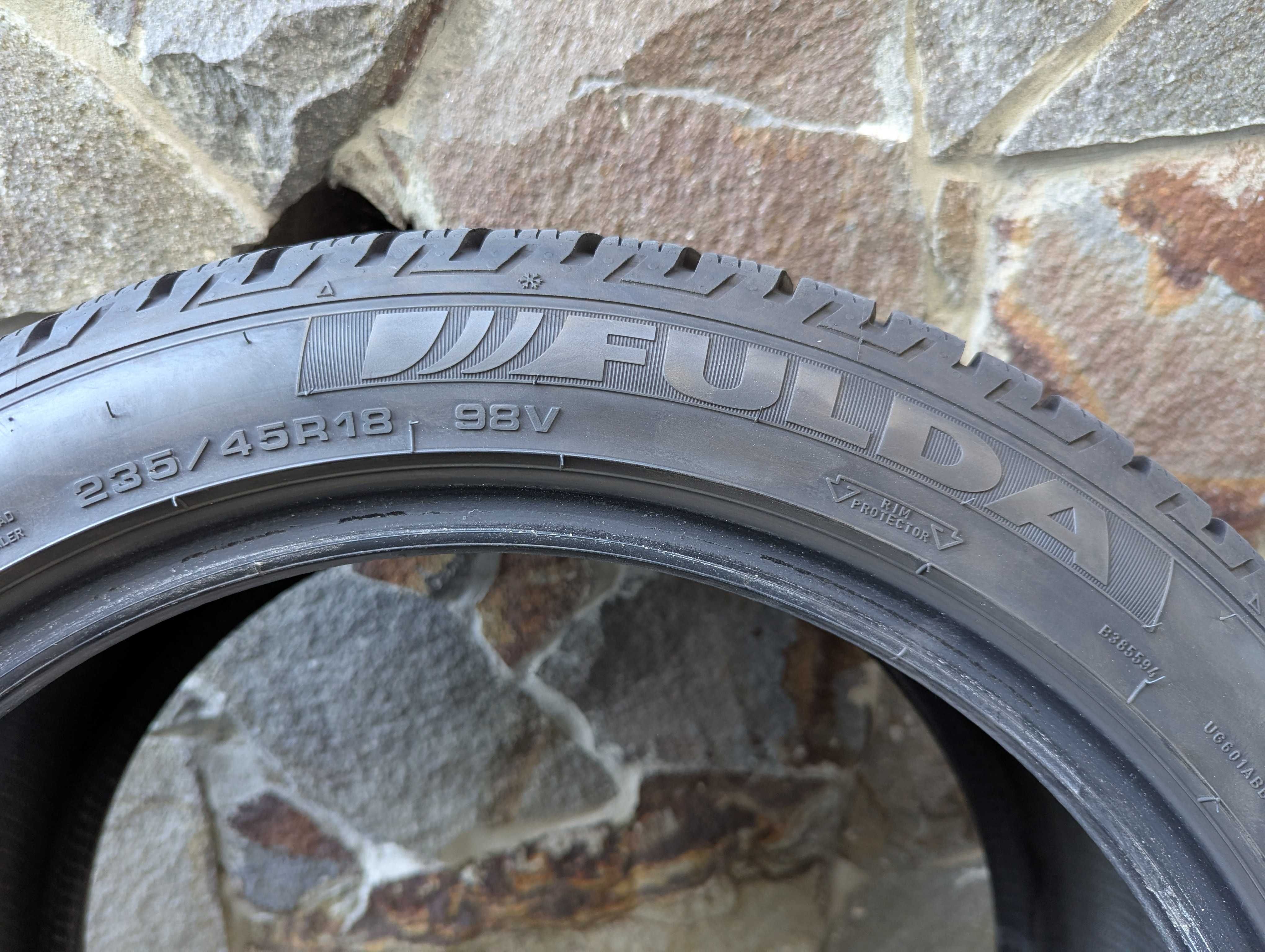Fulda Kristall Control HP2 235/45 R18 98V з захистом диску (Rim) 1шт