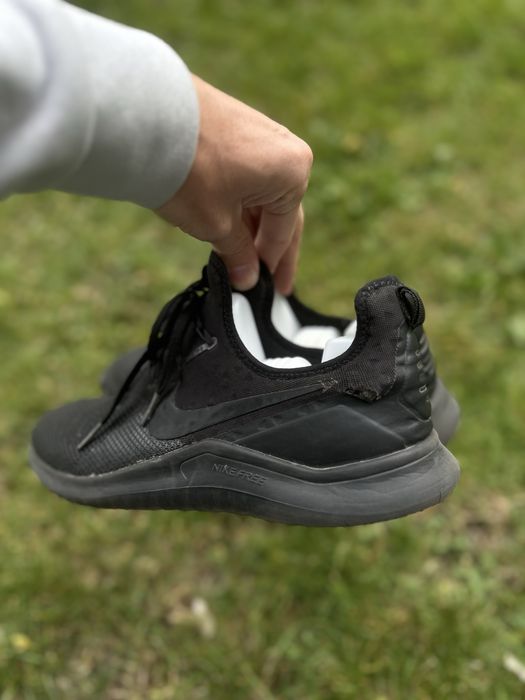 Кроссовки от бренда Nike