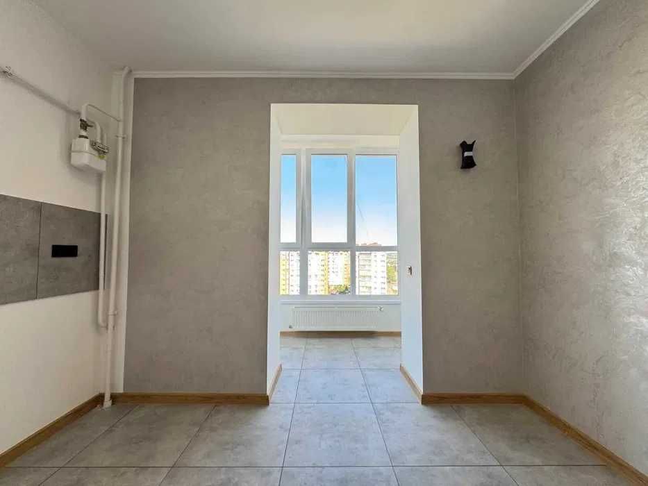 Продам терміново 1 кім в сучасному ЖК. Все включено в ціну. ПРОГРАМИ.