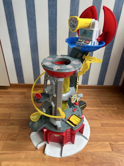 Zestaw Baza Psi Patrol + patrolowiec