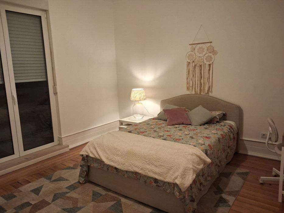 Quarto para arrendar