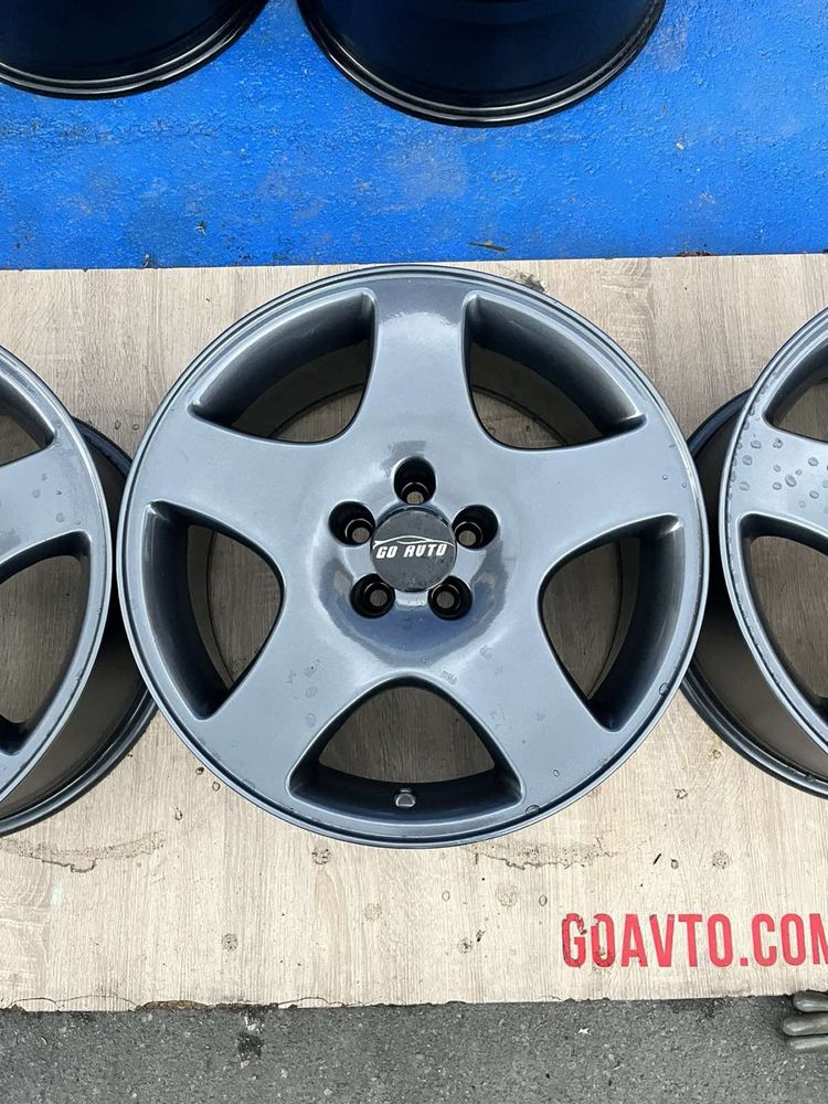 Goauto диски Audi TT 5/100 r17 et35 9j dia57.1 в чудовому стані як нов
