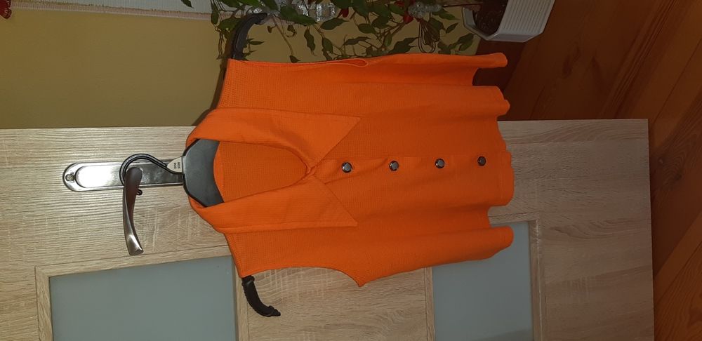 Bluzka rozkloszowana na lato Nowa. Może być ciążowa