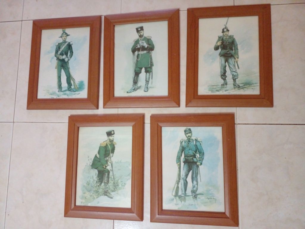 5 Molduras com vidro (Só 20Eur)