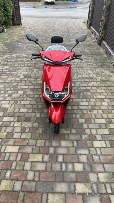 НОВИЙ Електросеутер YADEA T5 червоний електричний акамуляторний