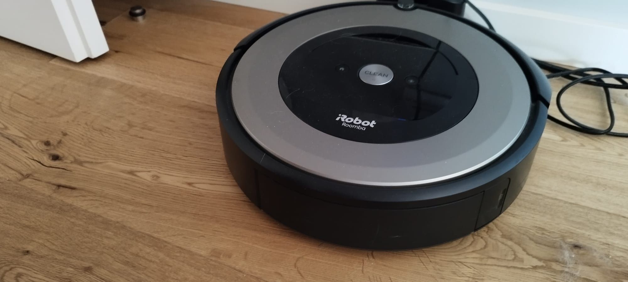 iRobot Roomba E6