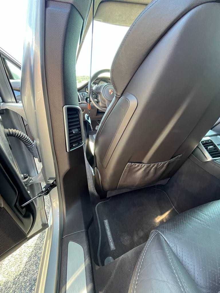 Porsche Panamera Biturbo V8 2010