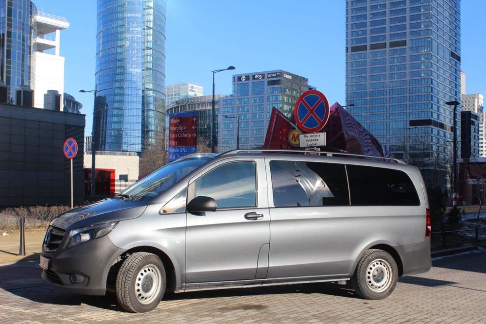 Wynajem Mercedes Vito, bus 8,9 osobowy. Dostępny. wypożycz Mercedesa,