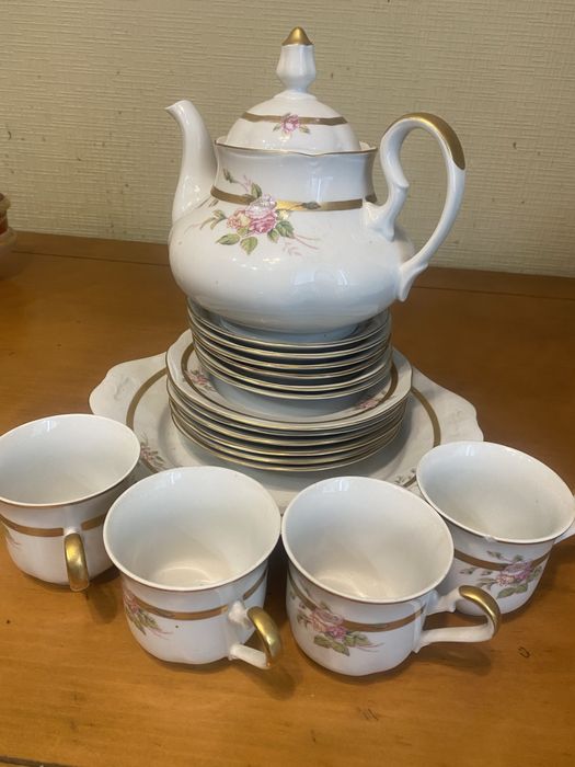 Антикварний вінтажний чайно- кавовий сервіз