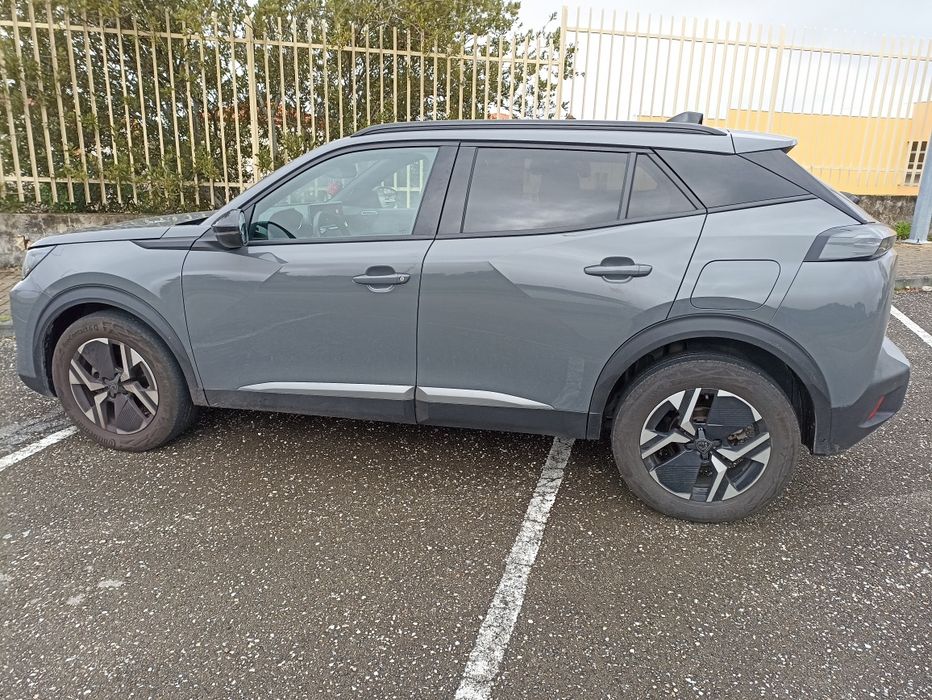 Peugeot 2008 puretech Allure 2024