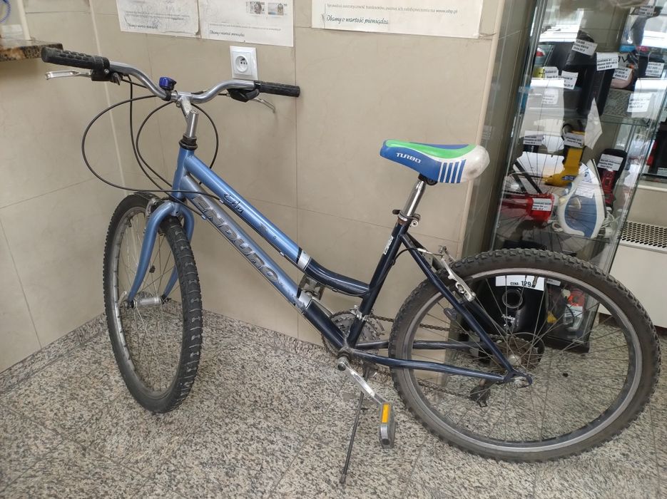 (822/24n) rower Enduro 26"